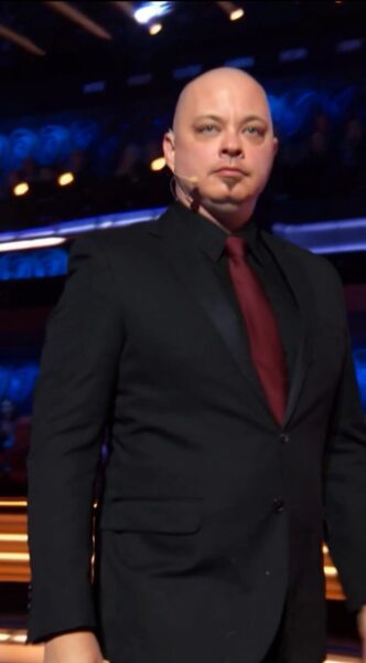 Mentalist Scott Xavier